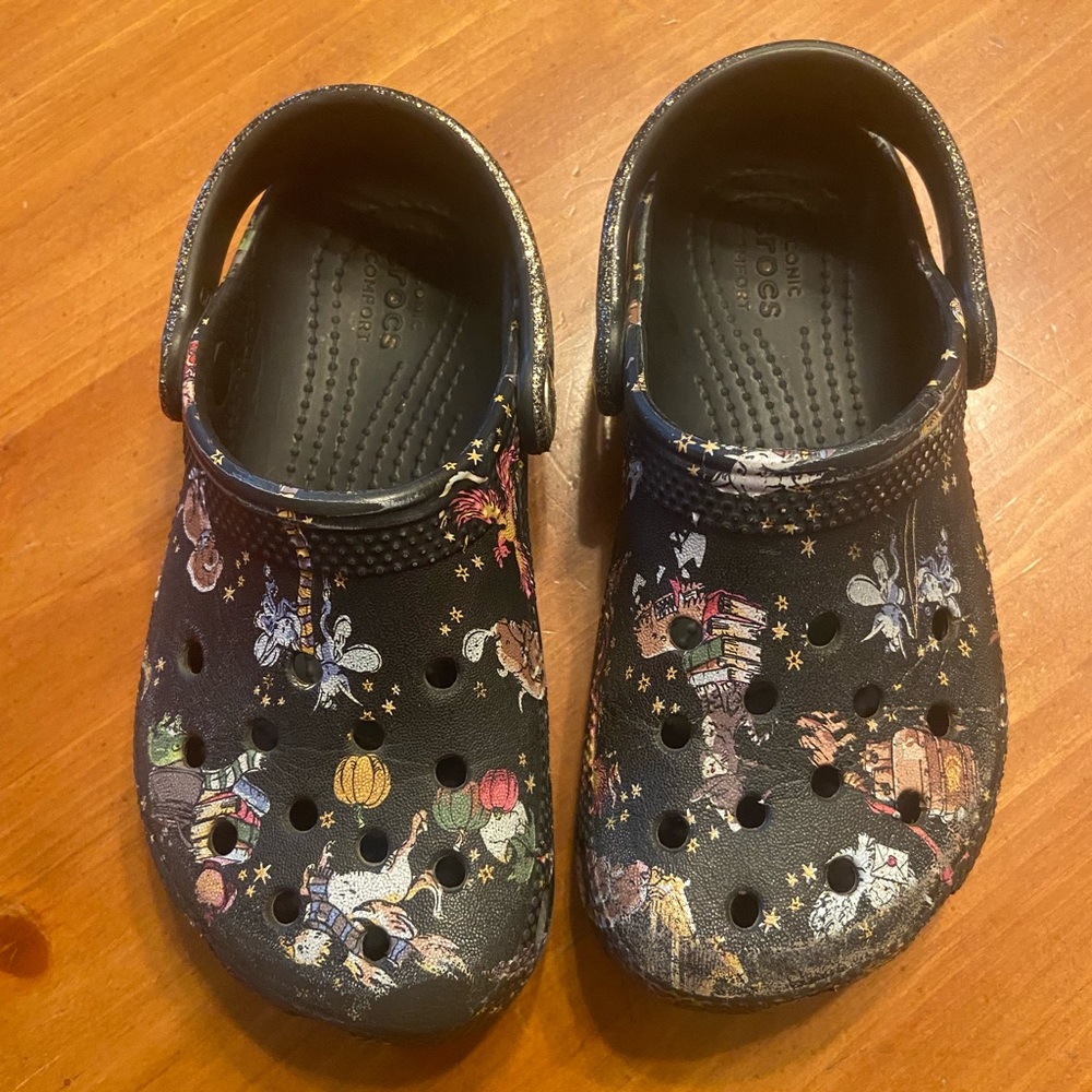 KIDS' CLASSIC VERA BRADLEY HARRY POTTER CLOG IN BLACK/MULTI size 11